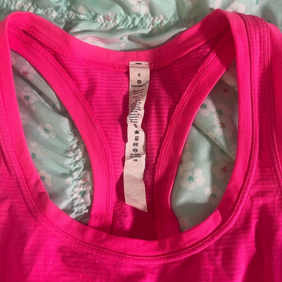 Lululemon Swiftly Tech Racer Back - Picture 2 of 3